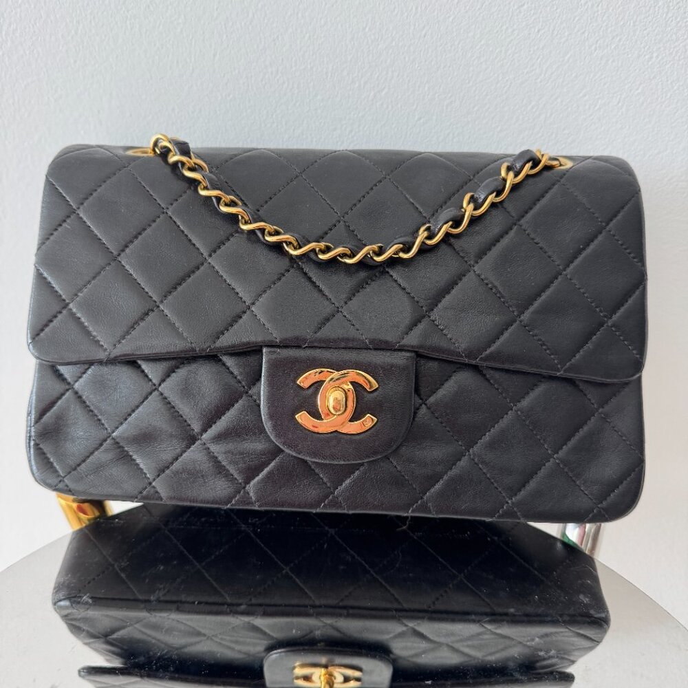 Chanel vintage black classic flap GHW